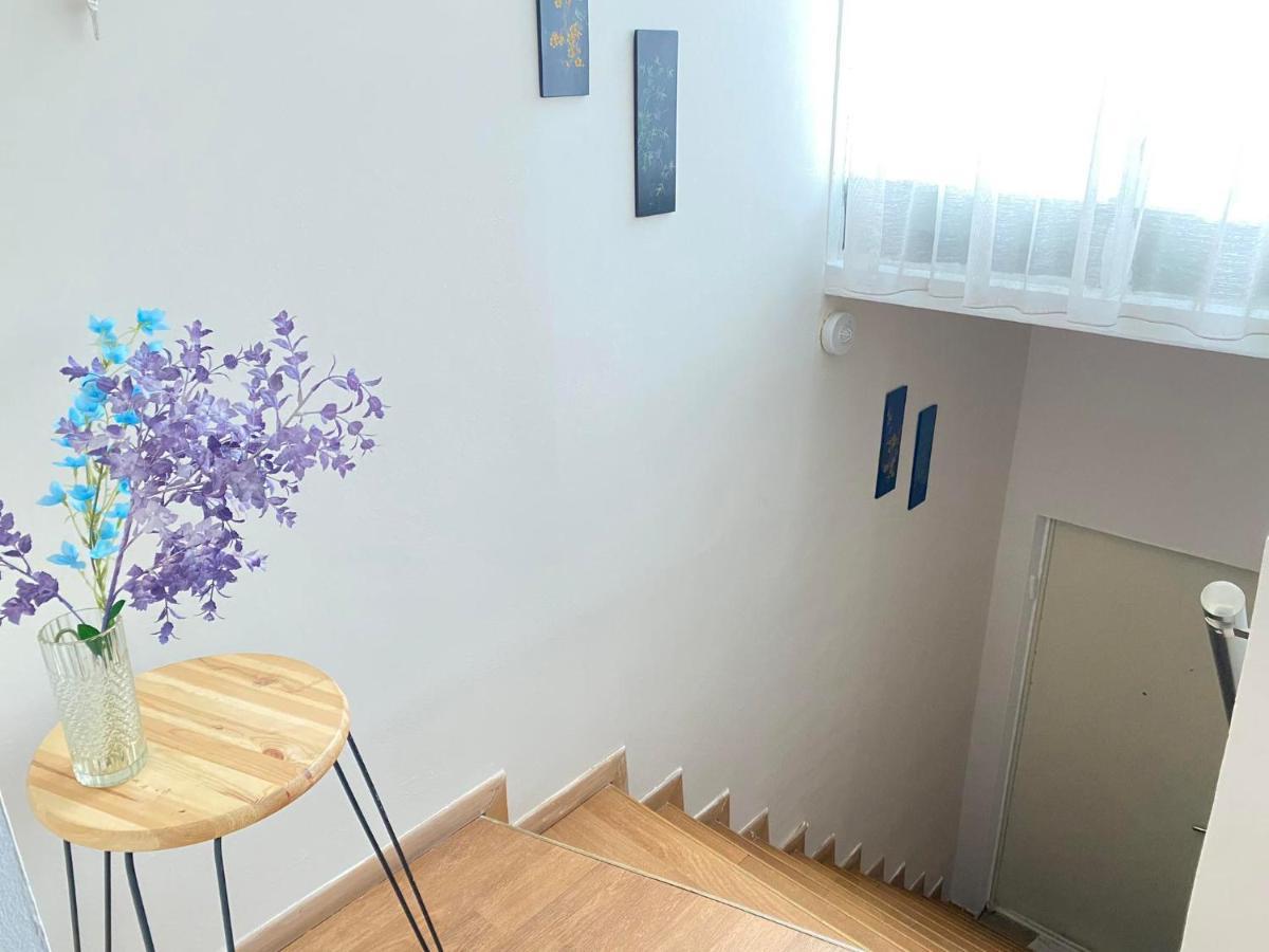 Freedom Square Apartment Tbilisi Exterior photo